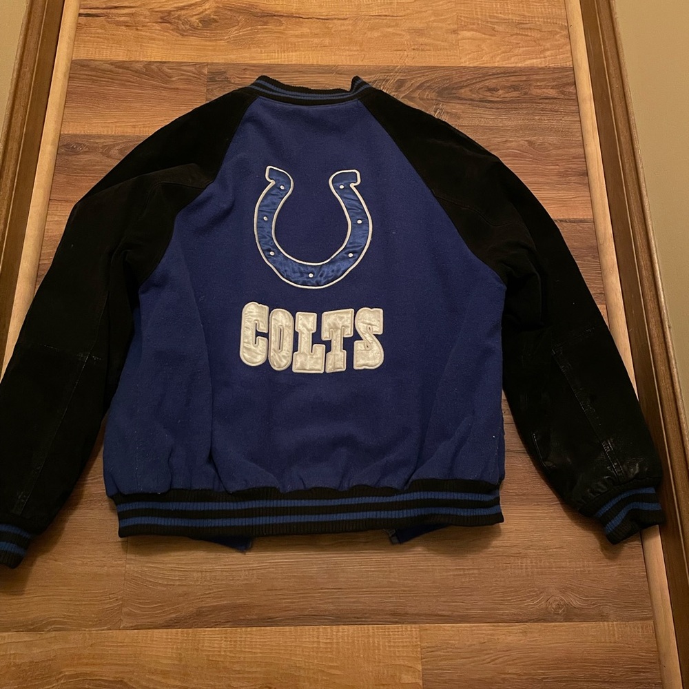 Colts NFL Jacket - Men’s Medium
